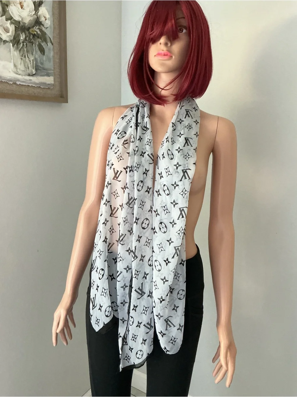LV Monogram Sheer Logo Scarf - Black on White - Picture 3 of 11
